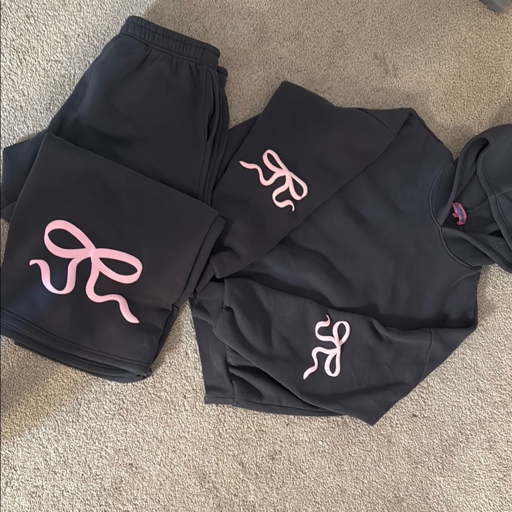 Grey sweat set with bow details